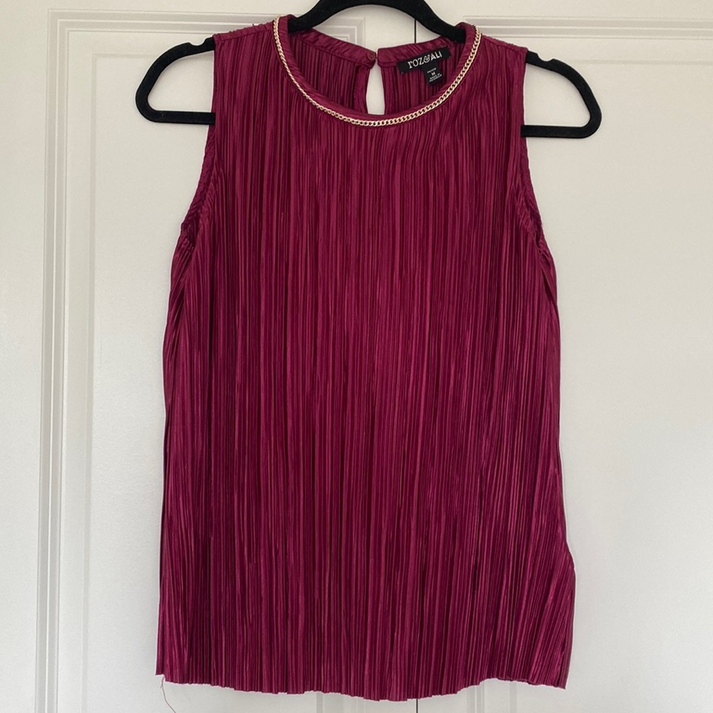 Merlot colored top gives retro vibes